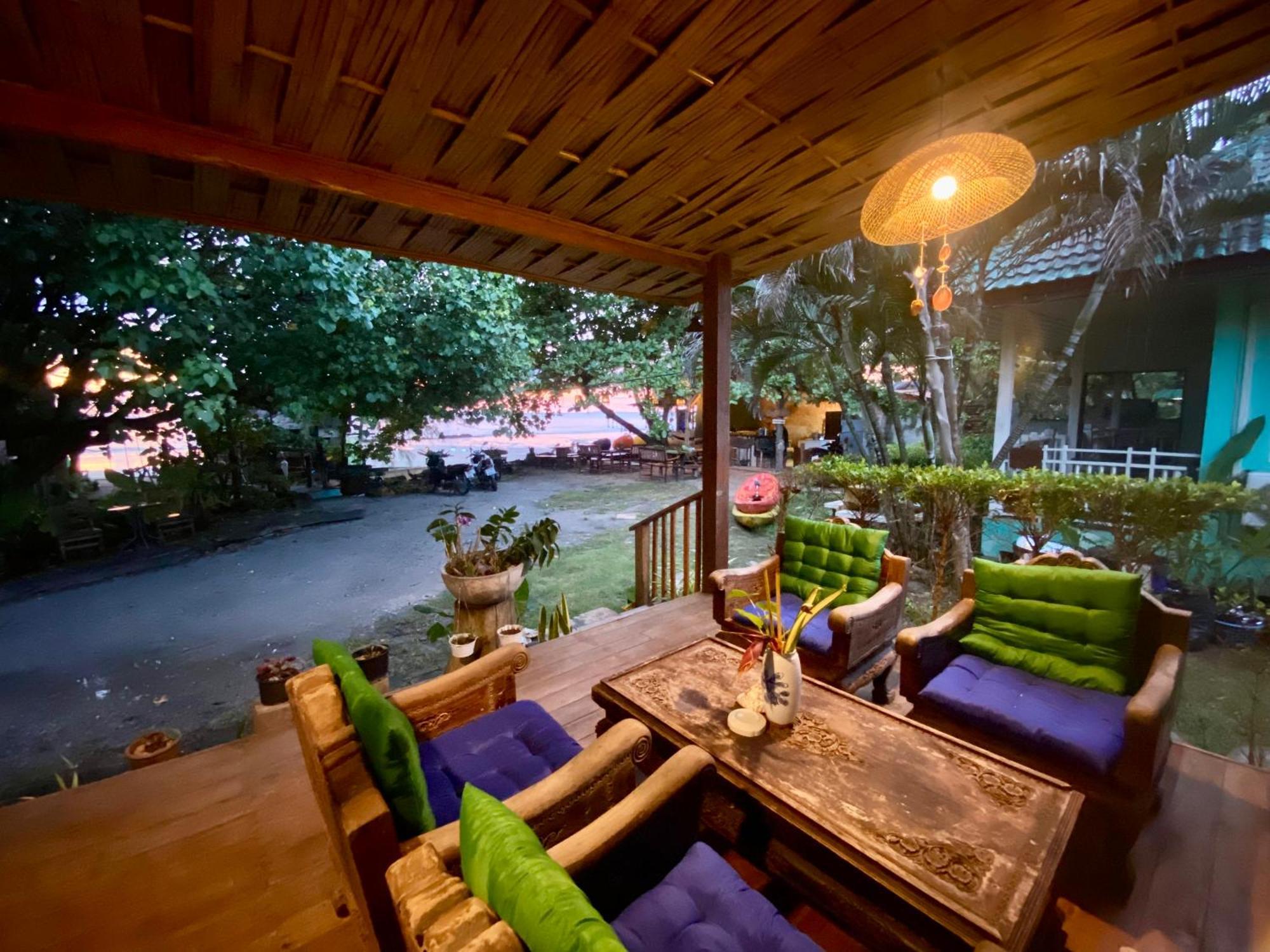 Coconut Lanta Resort @Klong Dow Beach Krabi town المظهر الخارجي الصورة