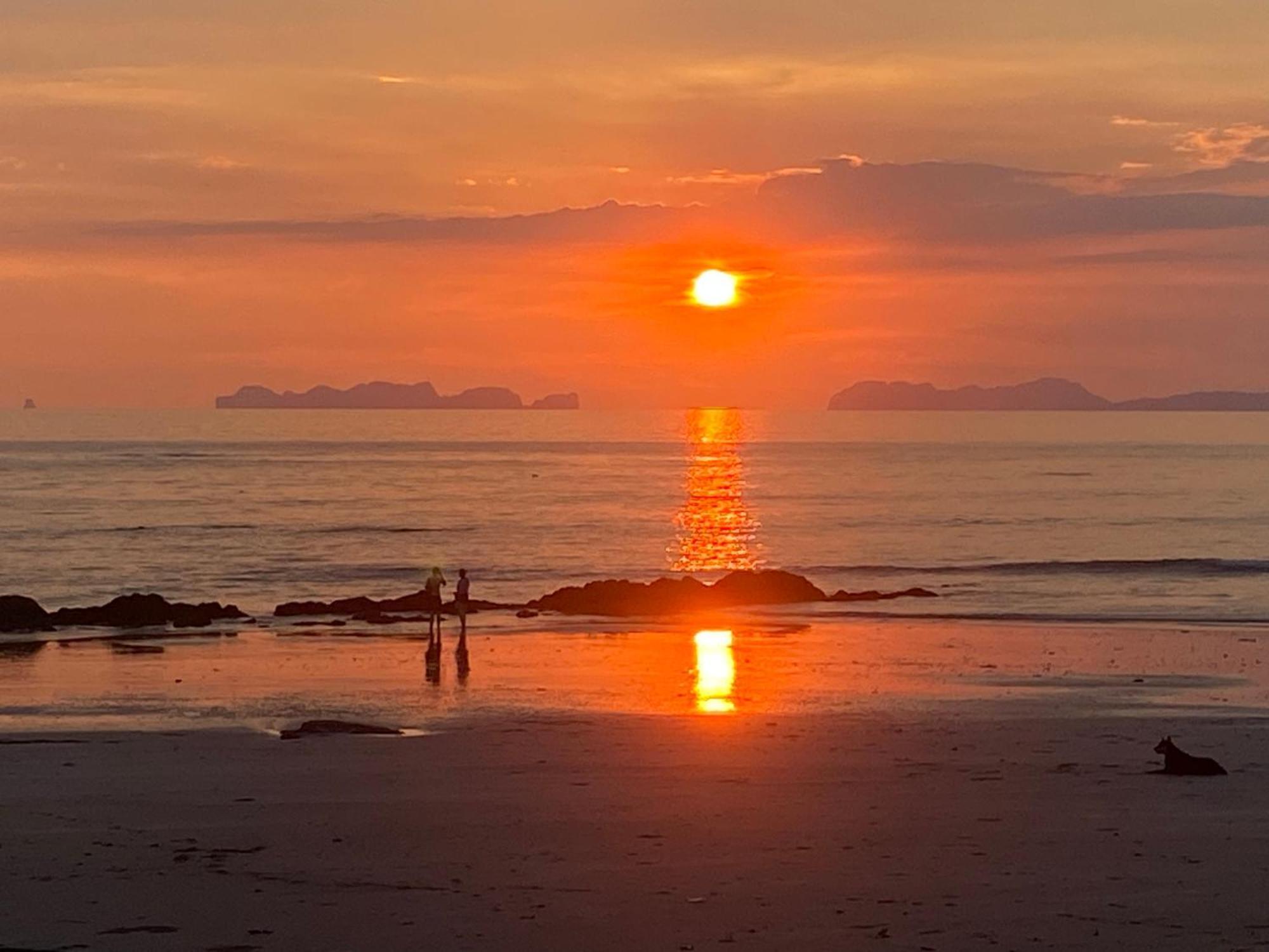 Coconut Lanta Resort @Klong Dow Beach Krabi town المظهر الخارجي الصورة