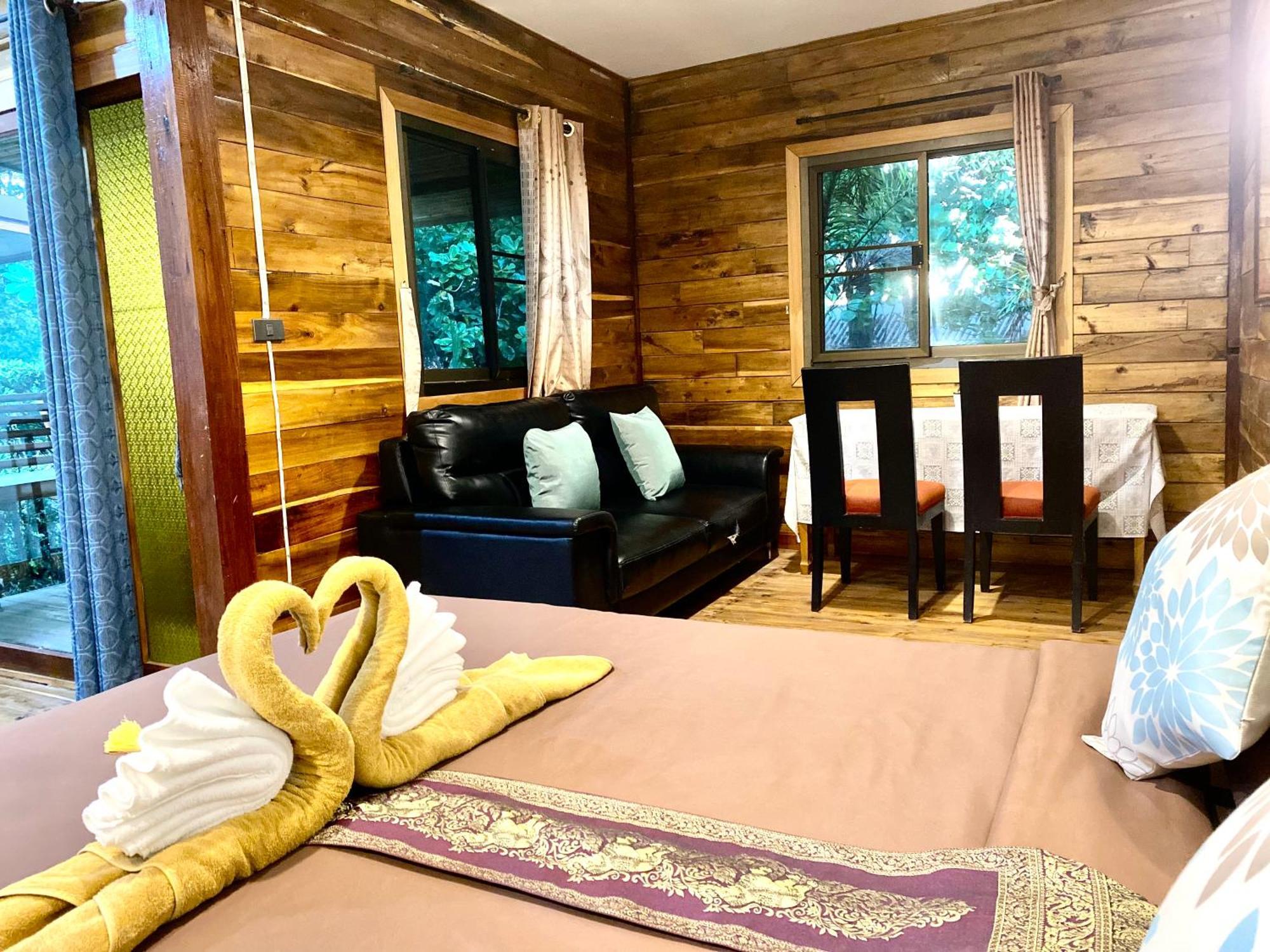 Coconut Lanta Resort @Klong Dow Beach Krabi town المظهر الخارجي الصورة
