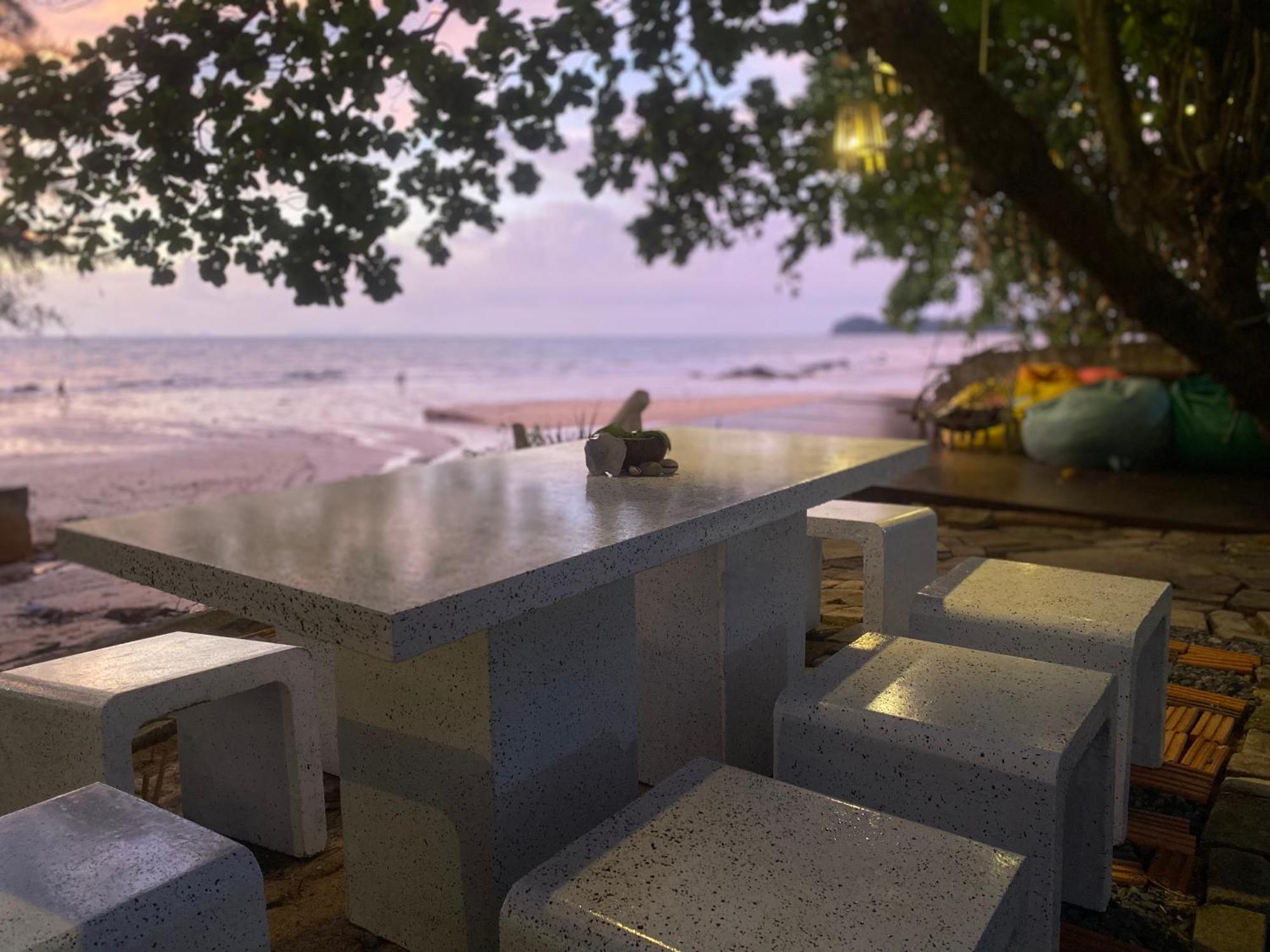 Coconut Lanta Resort @Klong Dow Beach Krabi town المظهر الخارجي الصورة