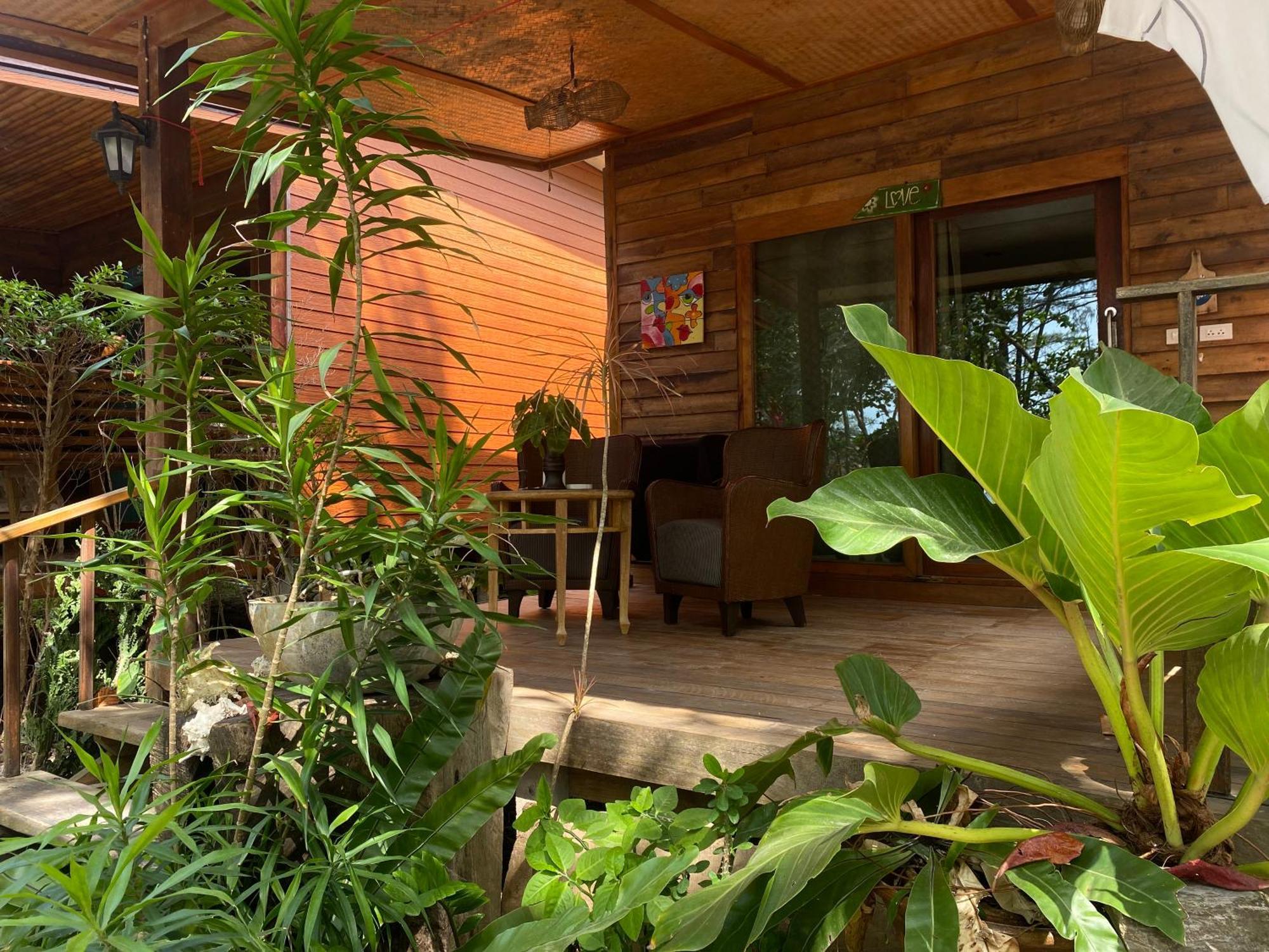 Coconut Lanta Resort @Klong Dow Beach Krabi town المظهر الخارجي الصورة